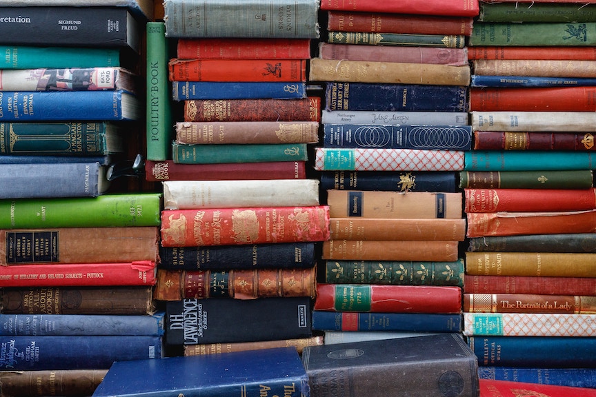 What It’s Really Like to be a Total Book Geek